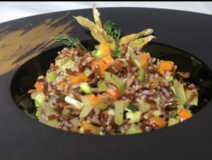 Riso rosso con verdure